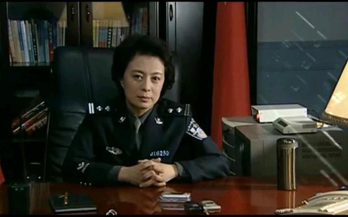 任长霞电视剧演员表,演电视剧《任长霞》中饰演女警官的那个叫什么名字